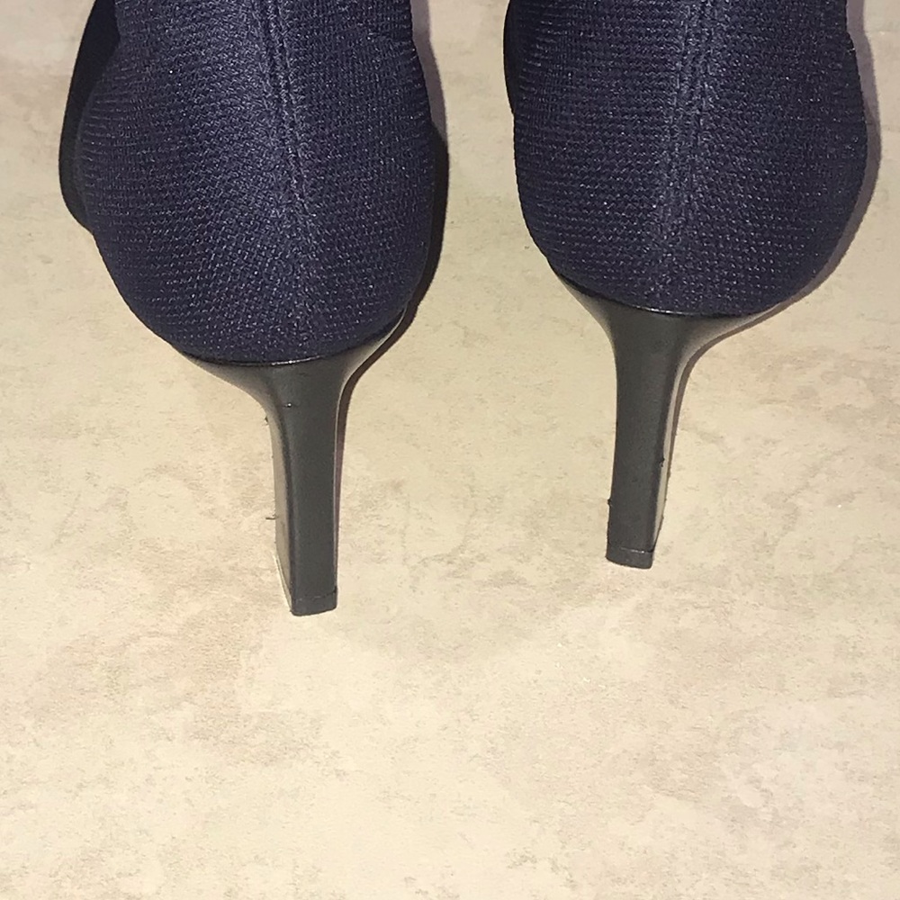 Stuart Weitzman The Rapture Bootie - Picture 3 of 9
